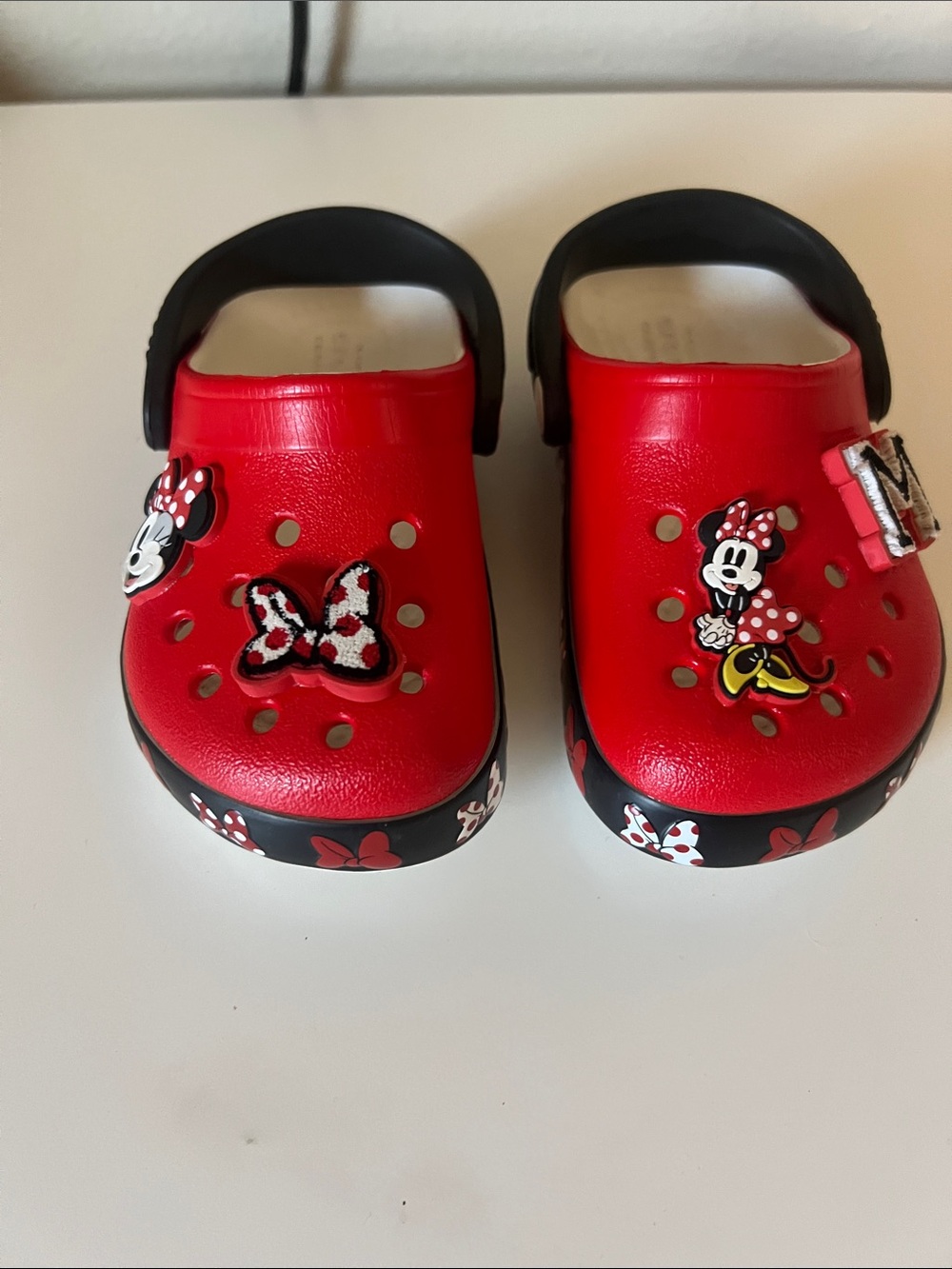 CROCS Kids Red Minnie Mouse Clogs with Black Strap
